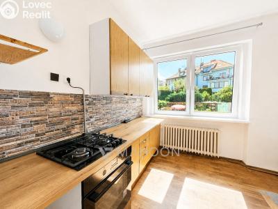 Аренда квартиры 3+1 Praha, U Dívčích hradů č. 12
