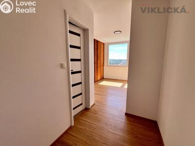 Pronájem bytu 1+KK Praha, Křivenická č. 8
