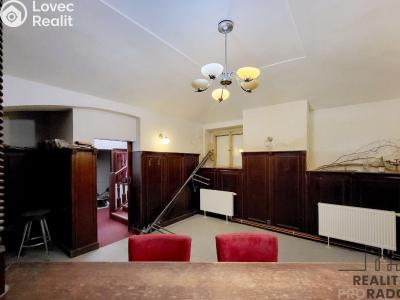 Rent commercial space Praha, Petřínská č. 2