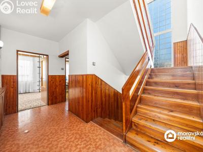 Sale family house Praha, Pod viaduktem č. 8