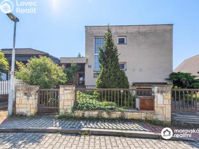 Sale family house Praha, Pod viaduktem č. 23