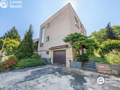 Sale family house Praha, Pod viaduktem č. 29
