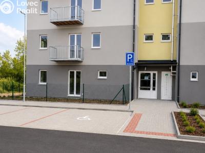 Rent apartment 2+KK Hrochův Týnec, Nádražní 447 č. 6