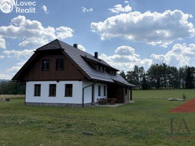 Sale family house Srní č. 35