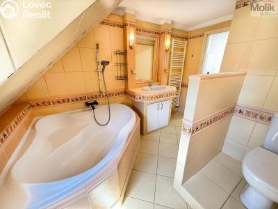 Rent apartment 4+1 Osek, Obránců míru 39 č. 4