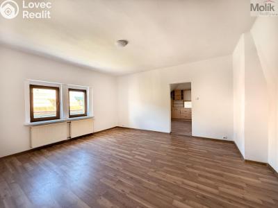 Rent apartment 4+1 Osek, Obránců míru 39 č. 16