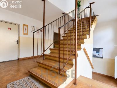 Sale apartment 3+1 Neratovice, Za Jednotou č. 24