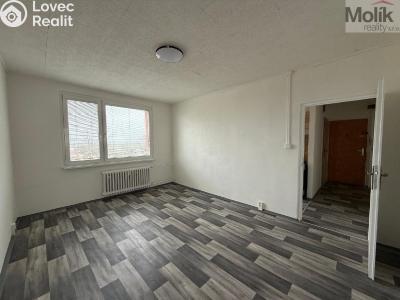 Pronájem bytu 3+1 Bílina, Sídliště Za Chlumem 722 č. 2