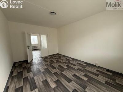 Pronájem bytu 3+1 Bílina, Sídliště Za Chlumem 722 č. 5