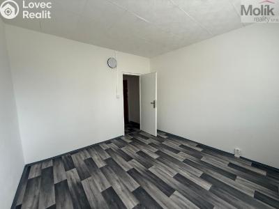 Pronájem bytu 3+1 Bílina, Sídliště Za Chlumem 722 č. 7