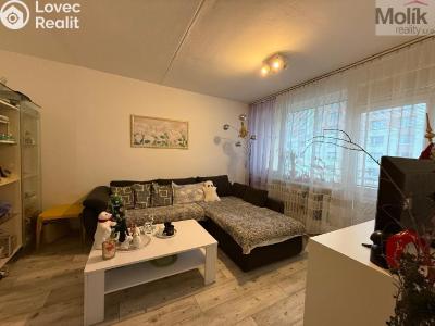 Rent apartment 2+1 Bílina, Sídliště Za Chlumem 786 č. 4