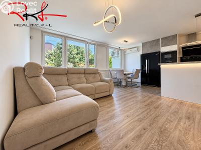 Продажа квартиры 4+KK Praha, Generála Janouška č. 7