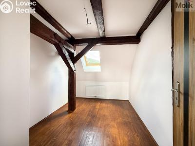 Rent apartment 3+KK Osek, Tovární 190 č. 9