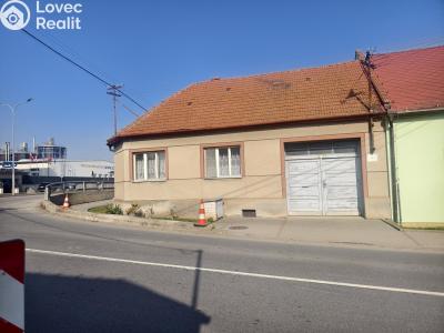 Prodej rodinného domu Komořany č. 4