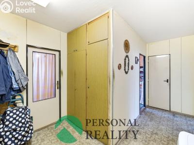 Sale apartment 3+1 Mělník, Pod Vrchem č. 16