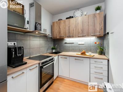 Sale apartment 3+KK Kostelec nad Labem, Myslivečkova 1023 č. 2