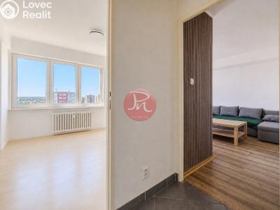 Sale apartment 2+1 Bohumín, Čáslavská 972 č. 12