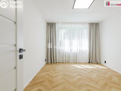 Продаж квартири 2+1 Sokolov, Mánesova č. 10