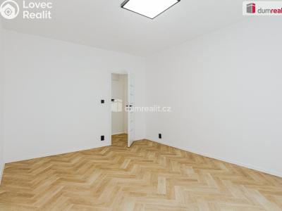 Продаж квартири 2+1 Sokolov, Mánesova č. 11