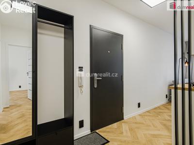 Продаж квартири 2+1 Sokolov, Mánesova č. 12
