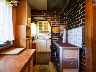 Sale hut Český Jiřetín č. 25