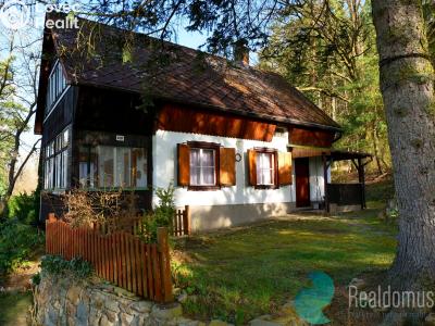 Sale hut Bečice č. 2