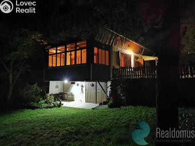 Sale hut Bečice č. 3