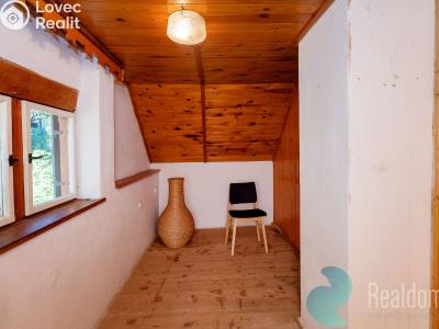 Sale hut Bečice č. 19