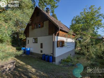 Sale hut Bečice č. 25
