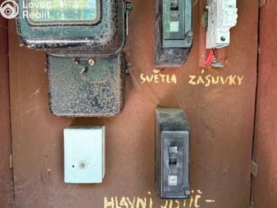 Sale hut Brno č. 16