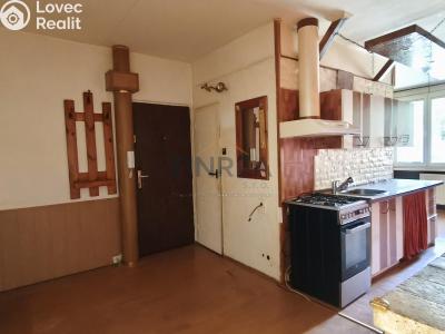 Prodej bytu 2+1 Jirkov, Pod Přivaděčem 1315 č. 22