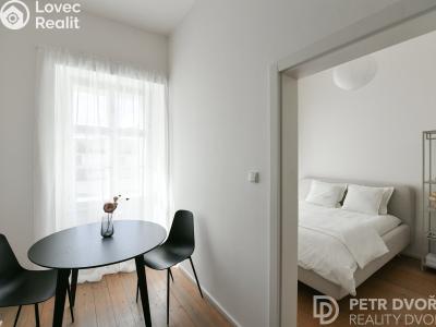 Sale apartment 1+1 Praha, U Pernikářky č. 1
