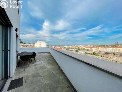 Rent apartment 2+KK Praha, Křížová č. 3