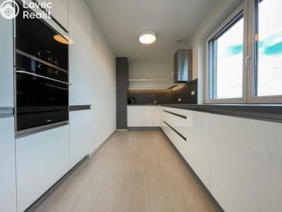 Rent apartment 2+KK Praha, Křížová č. 6