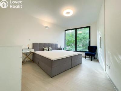 Rent apartment 2+KK Praha, Křížová č. 7
