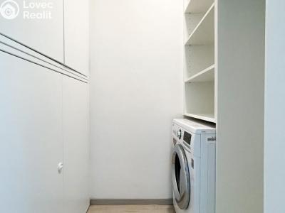 Rent apartment 2+KK Praha, Křížová č. 15