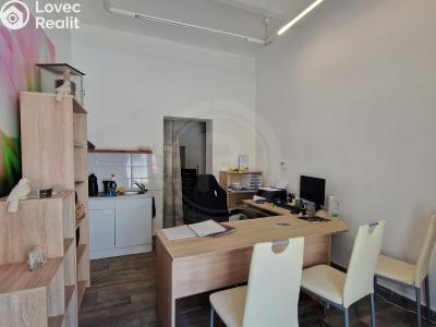 Оренда торгового приміщення Trhové Sviny, Nové město 23 č. 3