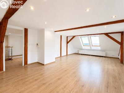 Sale family house Hora Svatého Šebestiána č. 5