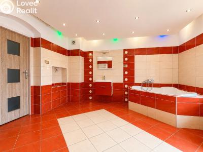 Sale family house Hora Svatého Šebestiána č. 8