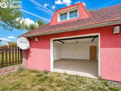 Sale family house Hora Svatého Šebestiána č. 12