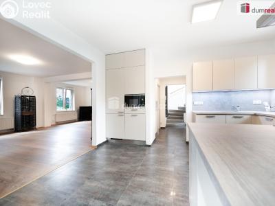Продажа семейного дома Praha-Dolní Chabry, Ledčická č. 9