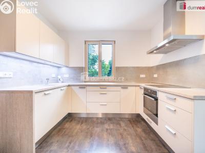 Продажа семейного дома Praha-Dolní Chabry, Ledčická č. 11