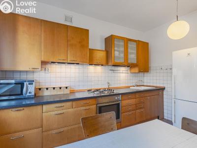 Продаж квартири 2+1 Praha, Sečská č. 8