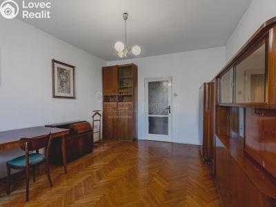 Продаж квартири 2+1 Praha, Sečská č. 13
