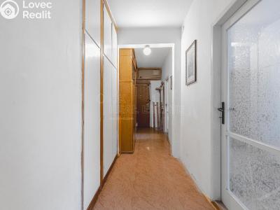 Продаж квартири 2+1 Praha, Sečská č. 18