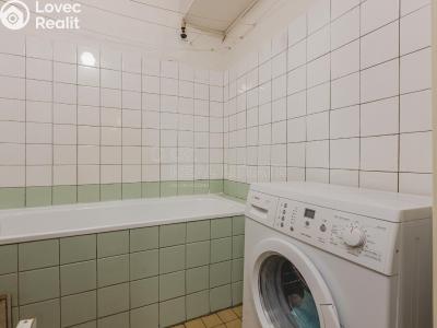 Продаж квартири 2+1 Praha, Sečská č. 26
