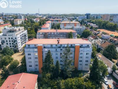 Продаж квартири 2+1 Praha, Sečská č. 32