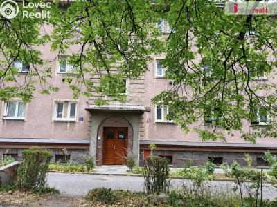 Rent apartment 2+1 Ústí nad Labem, Obránců míru č. 2