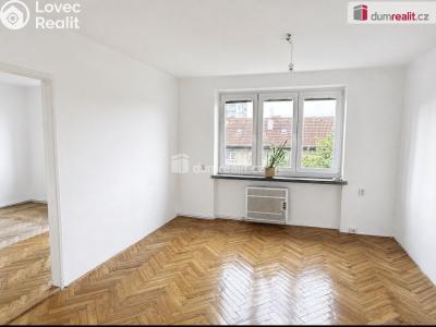 Rent apartment 2+1 Ústí nad Labem, Obránců míru č. 7