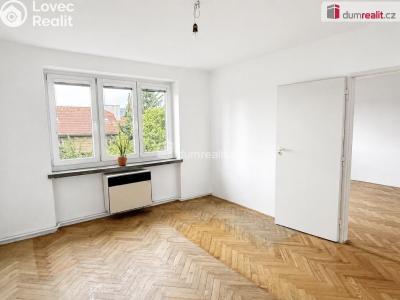 Rent apartment 2+1 Ústí nad Labem, Obránců míru č. 11